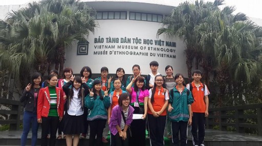 SV K61 khoa Lịch sử dạy học trải nghiệm sáng tạo tại Bảo tàng Dân tộc học 4