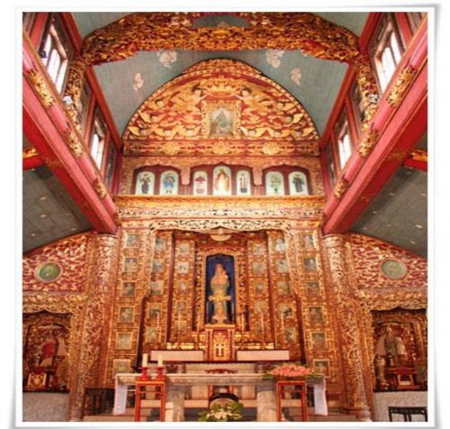 Gian cung thánh của nhà thờ lớn thuộc quần thể nhà thờ Phát Diệm Nhà thờ 5