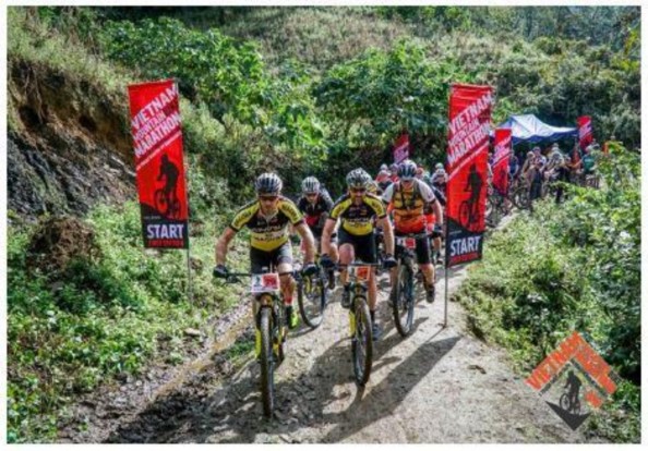 Hình 05 Giải đua xe đạp leo núi Hình 06 Leo đỉnh Phan Si Păng 5