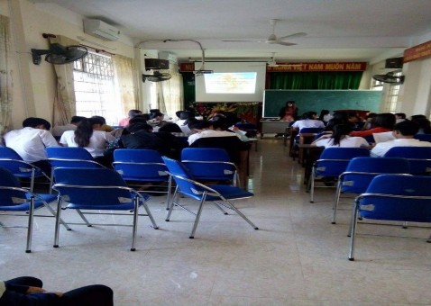 Hình 3 Thực nghiệm tại trường THPT Ngô Gia Tự Khánh Hòa Nguồn NCS tự chụp 11