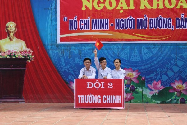 Hình ảnh các đôi tham gia dạ hội Đảng quang vinh Bác Hồ vĩ đại Hình 2