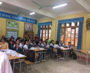 Hình 14 Giáo viên Trường THCS Đồng Quang thành phố Thái Nguyên họp bàn nâng cao 13