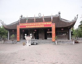 Quang cảnh đền Trần Lễ hội đền Trần Thái Bình Đền Tiên La Hầu đồng tại 6