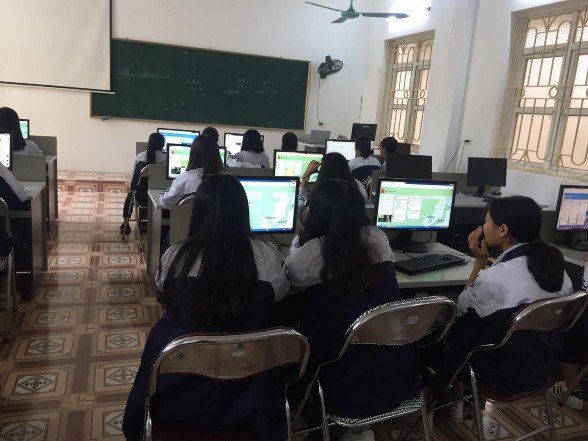 Học sinh lớp 11C thực hiện các nhiệm vụ học tập trên padlet PHỤ LỤC 4 MỘT 7