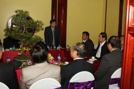 5 2 4 Lãnh đạo huyện Ninh Giang báo cáo công tác trùng tu di tích đền Tranh xã 11