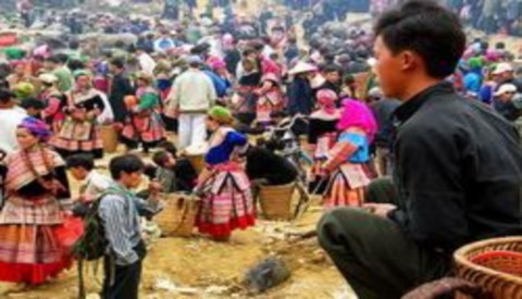 Các đối tượng du lịch gắn với dân tộc học Địa bàn Tây Bắc là nơi cư 1