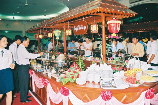 Tiệc cưới Café sân vườn PHỤ LỤC 2 2 TRANG PHỤC CBCNV Trang phục tiếp tân 1