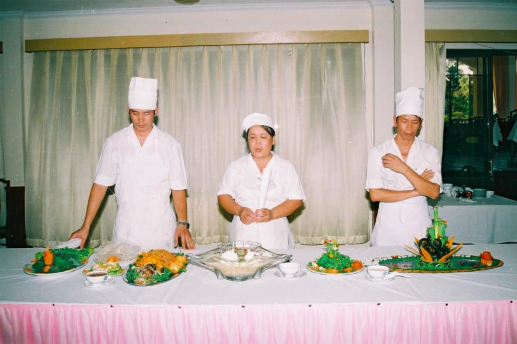 Trang phục buồng Trang phục bảo vệ 12