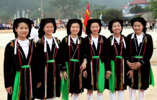 Hình 2 5 Dân tộc Sán Dìu Tam Đảo Hình 2 6 Vùng du lịch núi Tam Đảo 5