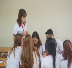 Hình 20 3 Các nhóm thảo luận phân công nhiệm vụ 4