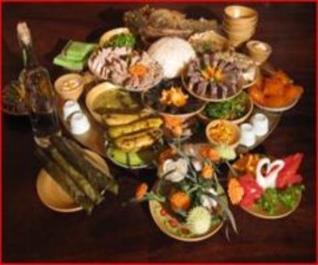 Bánh phu thê Cơm Quan họ Trầu têm cánh phượng Bánh tẻ làng Chờ Nem làng Bùi 2