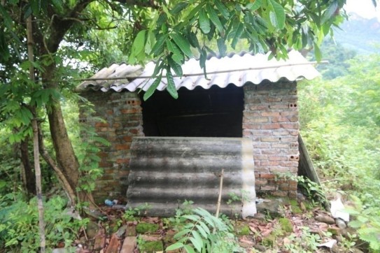 2 3 Miếu thờ Nàng Han tại bản Bon Nguồn Tác giả chụp tại bản Bon tháng 6 5