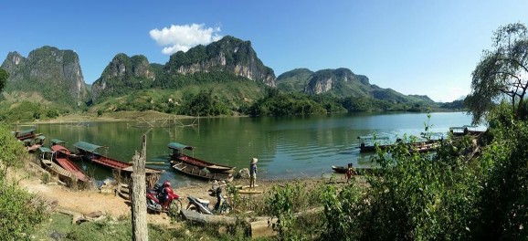 2 6 Bến thuyền tại bản Bon Nguồn Tác giả chụp tại bản Bon tháng 1 năm 2017 8