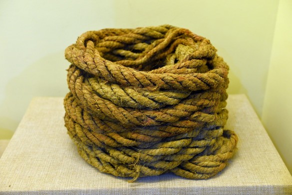 Hình 2 19 Dây kéo pháo vượt dốc vào vị trí tập kết của Đại đoàn 351 2