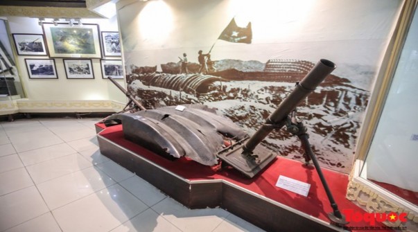 Hình 2 12 Súng Cối 81mm của Pháp bộ đội ta thu ở Điện Biên Phủ năm 1954 5