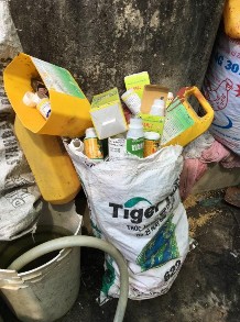 Lá xác thực vật do hoạt động trồng trọt gây ra thường rơi rớt xuống đất 6