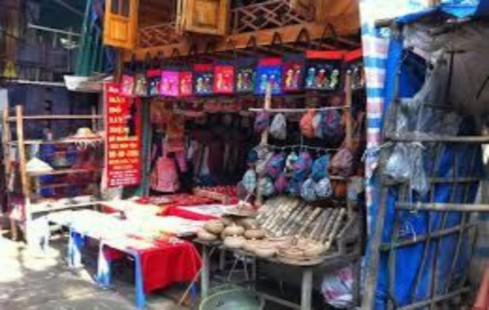 5 1 Dịch vụ văn hóa bán túi xách thổ cẩm Nguồn tác giả chụp 10 2017 5 2 6