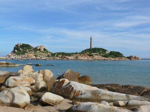 Làng Spa Resort HST dứa dại bên bờ biển Thuận Quý 2