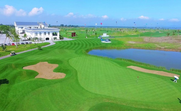 Ảnh 4 Sân golf khu nghỉ dưỡng FLC Sầm Sơn 4