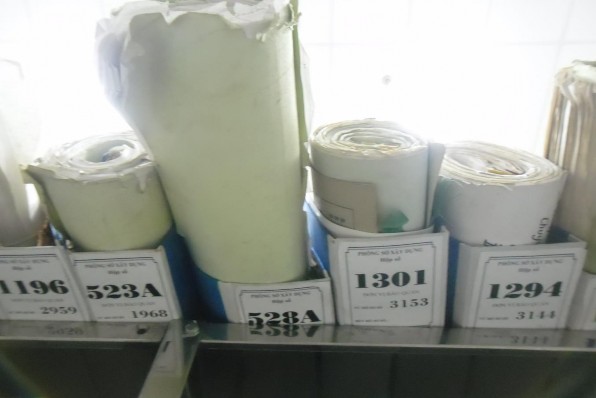 Hình 4 Hình kho lưu trữ tỉnh Đồng Nai Hình 5 Chụp bản vẽ thiết kế kỹ 4