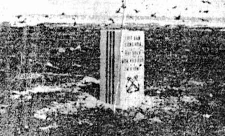 Hình 2 5 Bia chủ quyền Việt Nam dựng trên đảo Trường Sa quần Đảo Trường 4