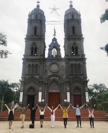 Ảnh 7 Nhà thờ giáo xứ Cẩm Cơ Ảnh 8 Đền thờ mẫu thoải mẫu địa Ảnh 1