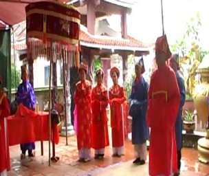 6 12 Nghi thức tế Nam quan và Nữ quan trong lễ hội Nguồn Tác giả sưu tầm 6 13 6