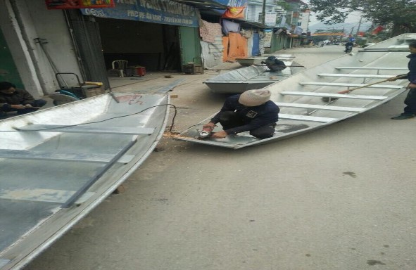 Nguồn NCS chụp 1 2018 28 Nghề làm mái chèo của cư dân xã Hương Sơn năm 2018 8