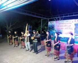 Hình 5 29 Văn nghệ với hoạt động du lịch cộng đồng Nguồn Vi Thị Thắm 14