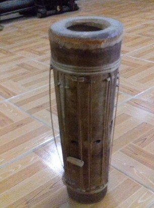 Hình 5 Đàn Chapi của người Raglai Hình 6 Đàn đá của người Raglai Hình 7 Khèn 5