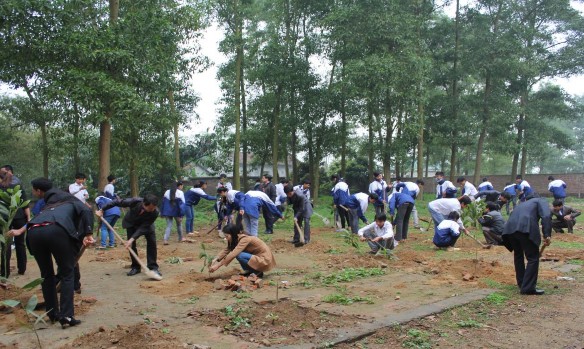 Ảnh 4 11 Kết hợp các đơn vị trường học để phát động phong trào Tết 11