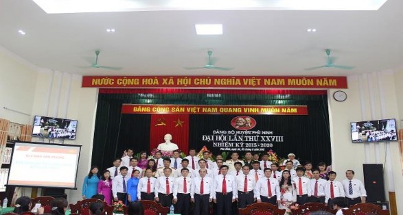 Ảnh 4 2 Các đồng chí trong Ban chấp hành – tác giả chụp ngày 19 5 2016 Ảnh 2