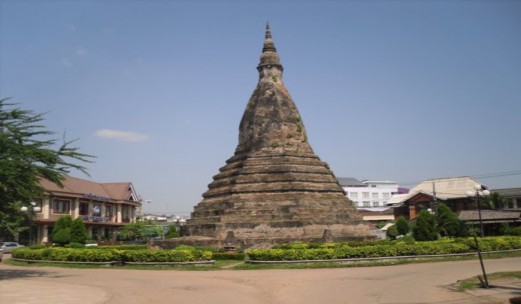 Hình 4 Thạt Đăm Chùa Si Sa Kệt Chùa tiếng Lào gọi là Vắt vắt Sỉ 2