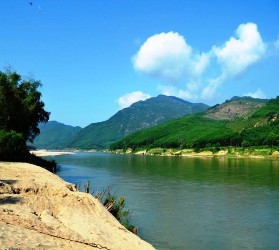 Một số hình ảnh về CSVCKT CSHT Khảo sát trượt lở đất trên đường HCM 6