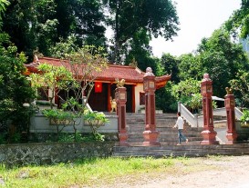 Hình 4 12 Di tích lịch sử đường 20 Quyết thắng Hình 4 13 Dấu tích chiến 7