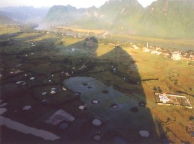 Hình 4 12 Di tích lịch sử đường 20 Quyết thắng Hình 4 13 Dấu tích chiến 8