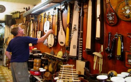 Hình 6 Cửa hàng bán nhạc cụ dân tộc Nguồn Minh Việt 3