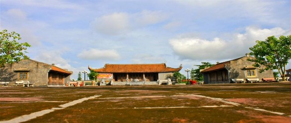 Lựng Xanh Hồ Yên Trung Chùa Hang Son Lễ khai giảng khóa đào tạo Thuyết minh viên 8