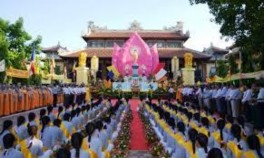 Lễ hội Phật Đản tại Chùa Từ Đàm Huế Không khí lễ hội Lễ Vu Lan tại 12