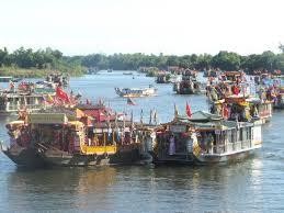 Lễ Hội Cầu Ngư tại Huế Địa điểm tổ chức lễ hội tại Đình làng LỄ 9