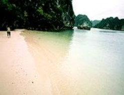Quan Lạn Quảng Ninh Bãi tắm Ba Trái Đào Quảng Ninh Biển Đồi Dương Phan Thiết 2