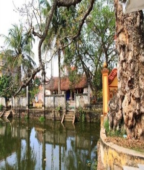 Hình 13 Chùa Non Nước Đền Gióng Sóc Sơn nguồn internet Hình 14 Đình chùa Đức 14