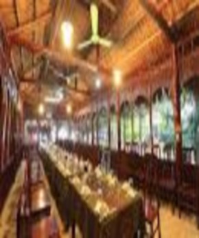 Hình 21 Nhà hàng Vũ Nghĩa Nguồn tác giả chụp 24 02 2018 Hình 22 Nhà hàng sinh thái 22