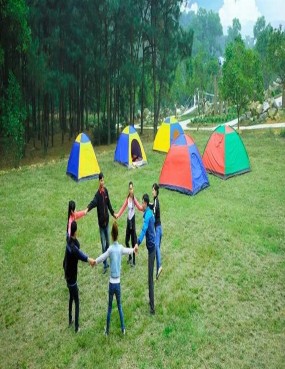 Hình 7 Khu sinh thái Bản Rõm nguồn inernet Hình 8 Vườn sinh thái Hương Tràm nguồn 6