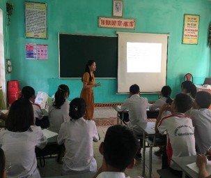 Giờ hướng dẫn thực hiện dự án tại Trường THPT Nguyễn Bình Quảng Ninh HS 4