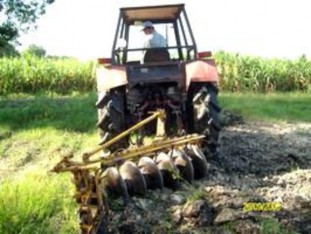 Figure 1 5 Deep ploughing to control disease pathogen Photo Internet source Exercises Task 1 6