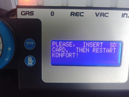 c Lắp thẻ nhớ của thiết bị vào Thiết bị sẻ hiển thị thông tin hướng 5