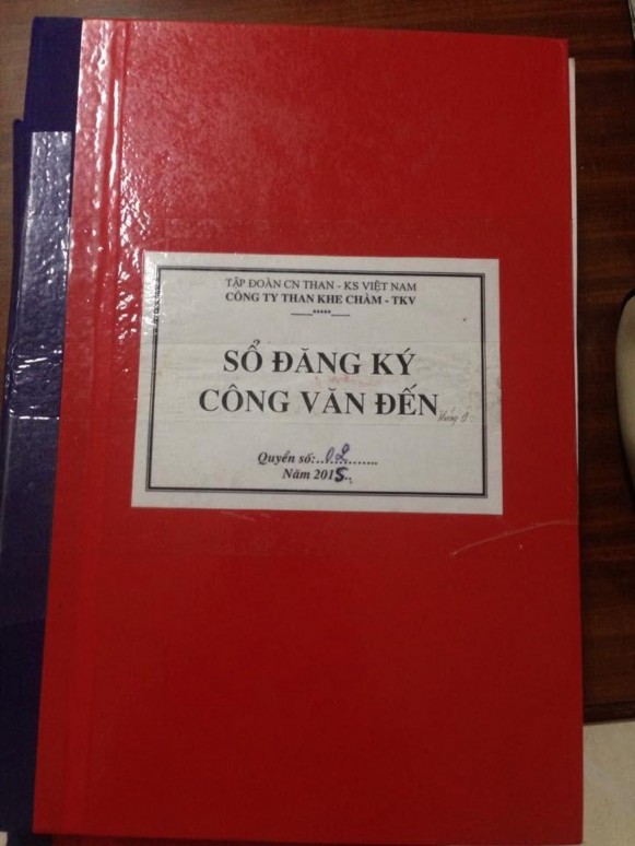 Trình văn bản đến Sau khi đăng kí văn bản được chuyển đến cho Chánh Văn 2