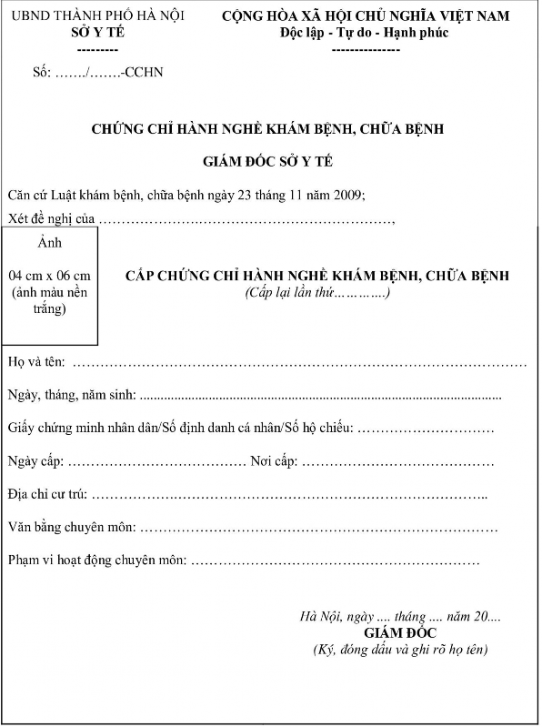 Hình 1 1 Mẫu giấy chứng chỉ hành nghề của Sở Y tế Hà Nội Nguồn Tác giả 1