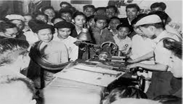 Hình ảnh một buổi thao diễn kỹ thuật của công nhân nhà máy cơ khí Duyên Hải 3